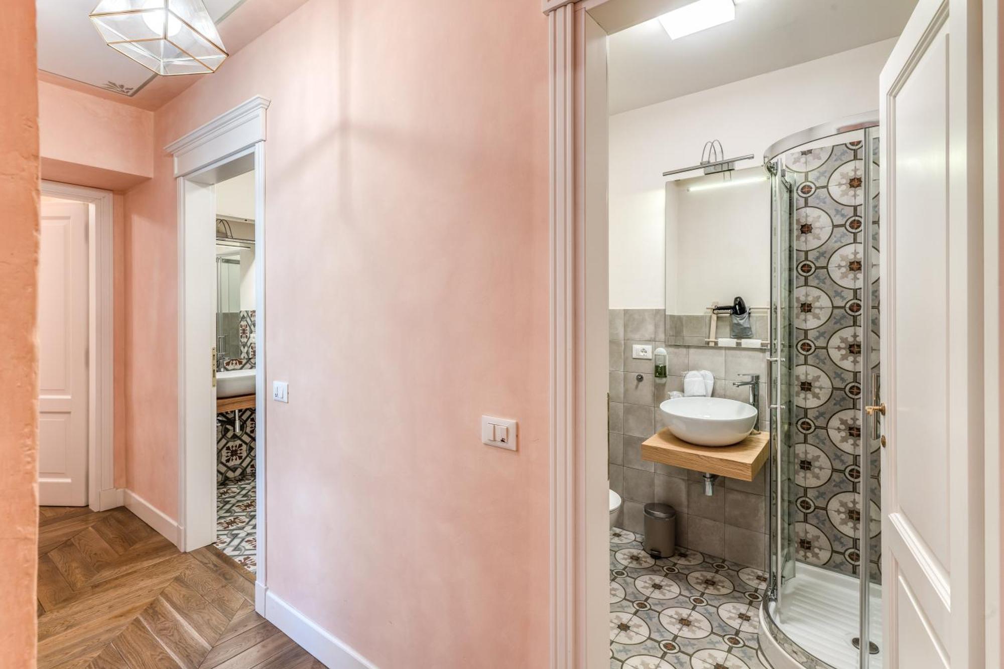 Futura Collection Center Apartment Florence